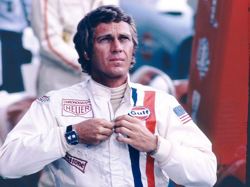 نسخة استثنائية ومحدودة من ساعة موناكو من تاغ هوير احتفالاً بمرور 50 عامًا على إطلاقها